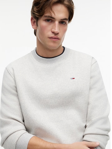 Tommy Jeans Sweatshirt in Grau