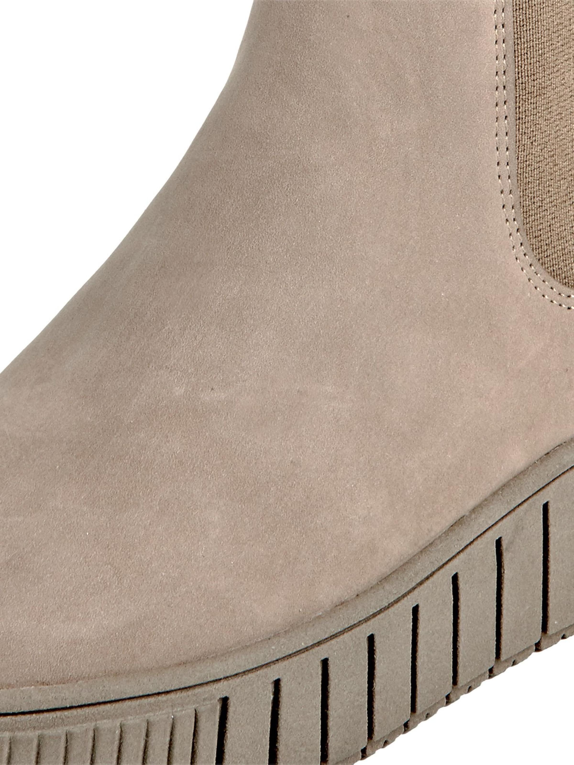 Tamaris Chelsea Boots in Grau