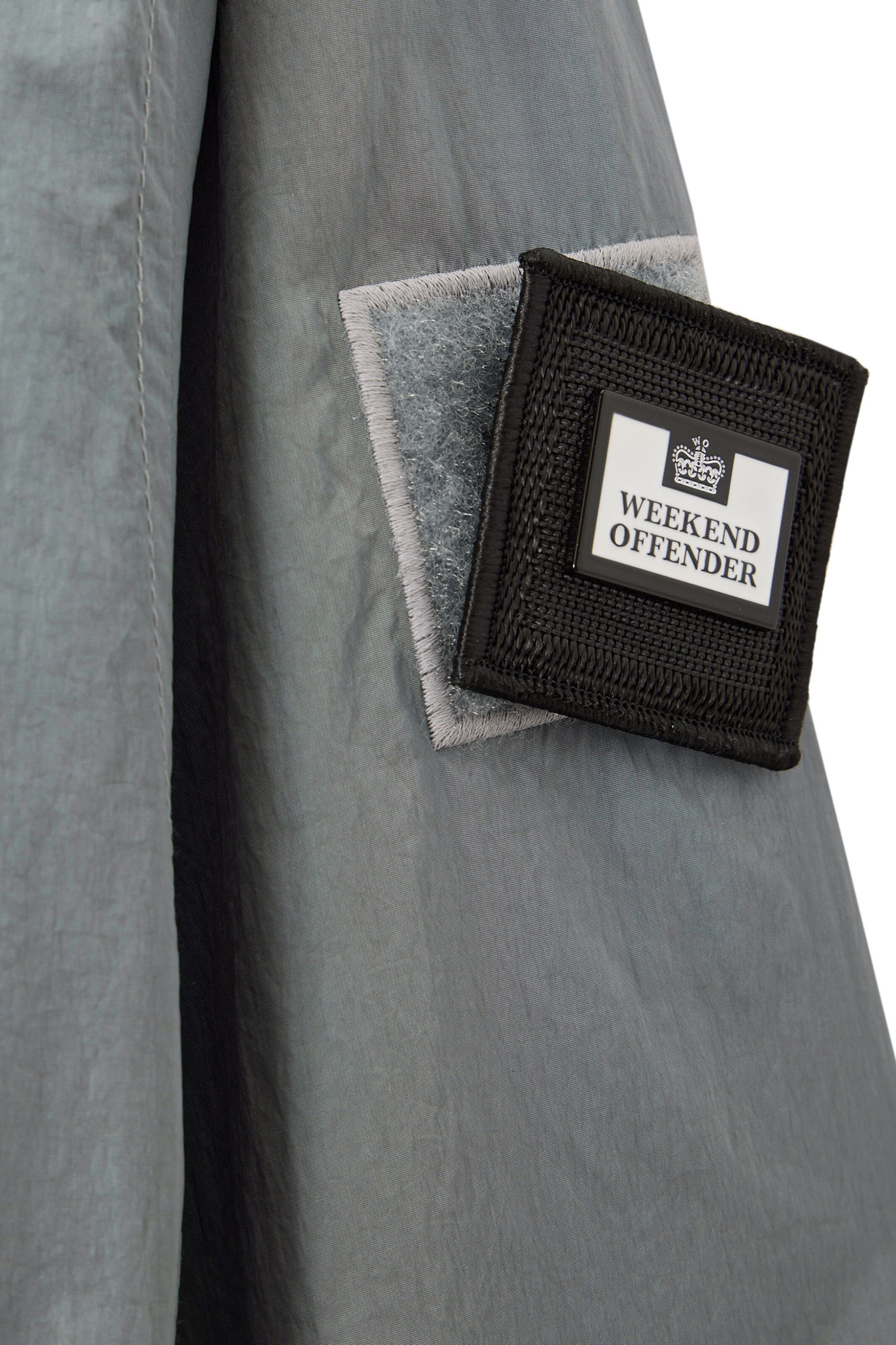 Weekend Offender Jacke 'TECHNICIAN FACE MASK' in Grau