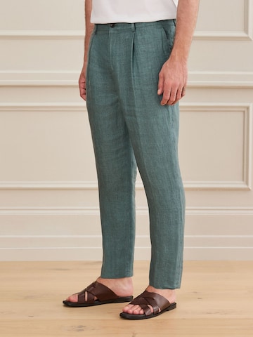 Next - regular Pantalón plisado en verde