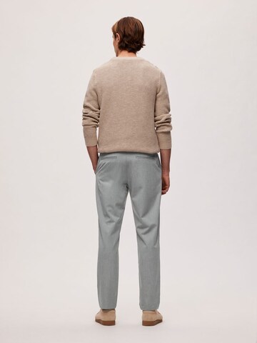 Slimfit Pantaloni chino di SELECTED HOMME in grigio