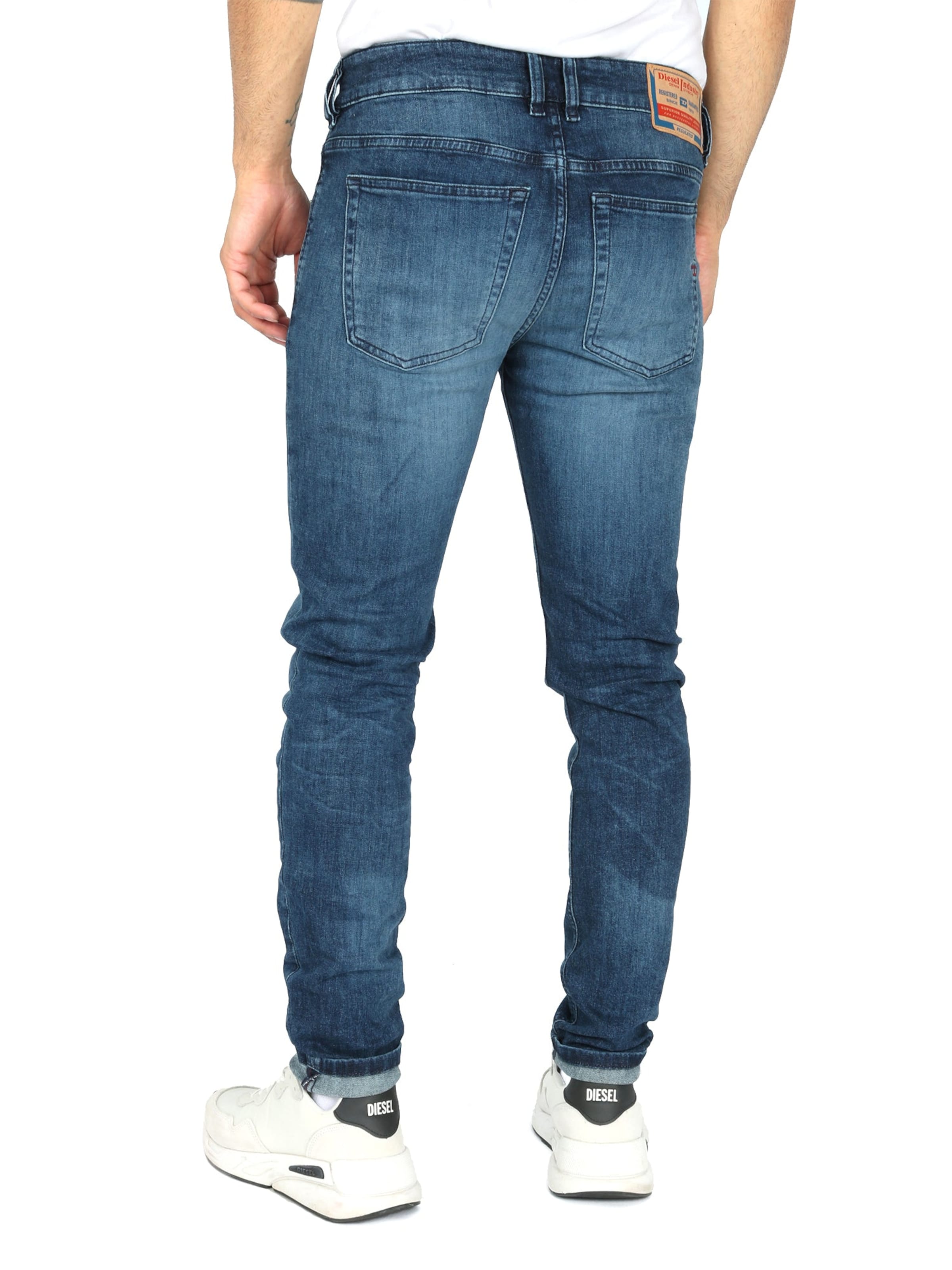 DIESEL Skinny Jeans '1979 Sleenker'‌‌ in Blau