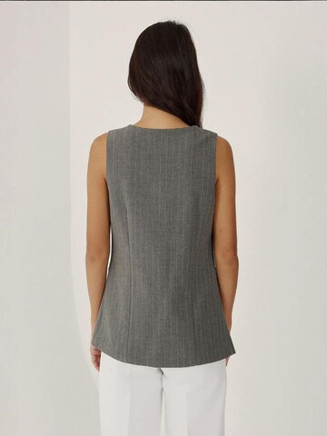 Gilet da completo di Hiccup in grigio