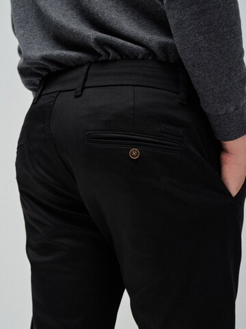 Coupe slim Pantalon chino Salsa Jeans en noir