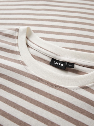 LMTD Bluser & t-shirts i brun