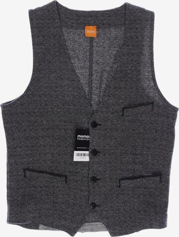 BOSS Vest in M in Grey: front