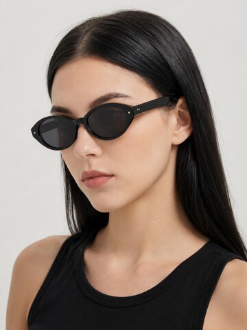VEYREY Sunglasses in Black