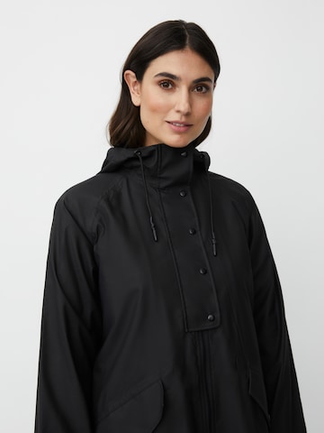 Masai Between-season jacket in Black