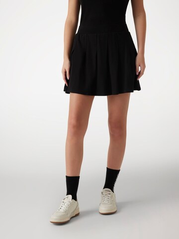GUESS Rock in Schwarz: Vorderseite