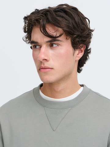 Casual Friday - Pullover ' CFPersson ' em cinzento