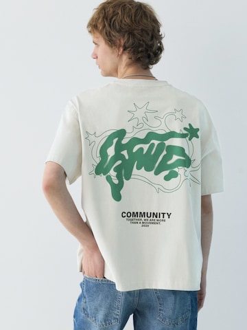 Pull&Bear Shirt 'STWD COMMUNITY' in Beige: voorkant