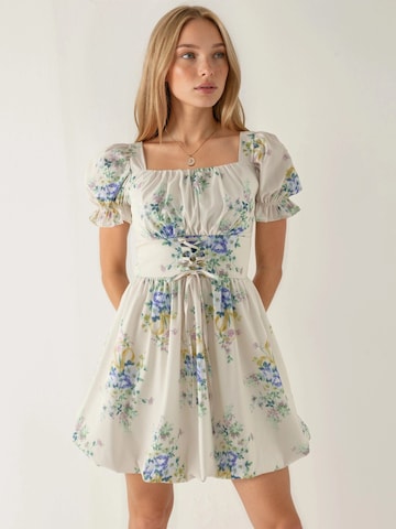 Busem - Vestido em branco: frente