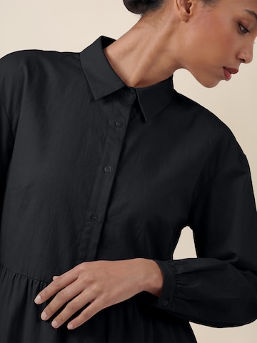 APART Dress in Black