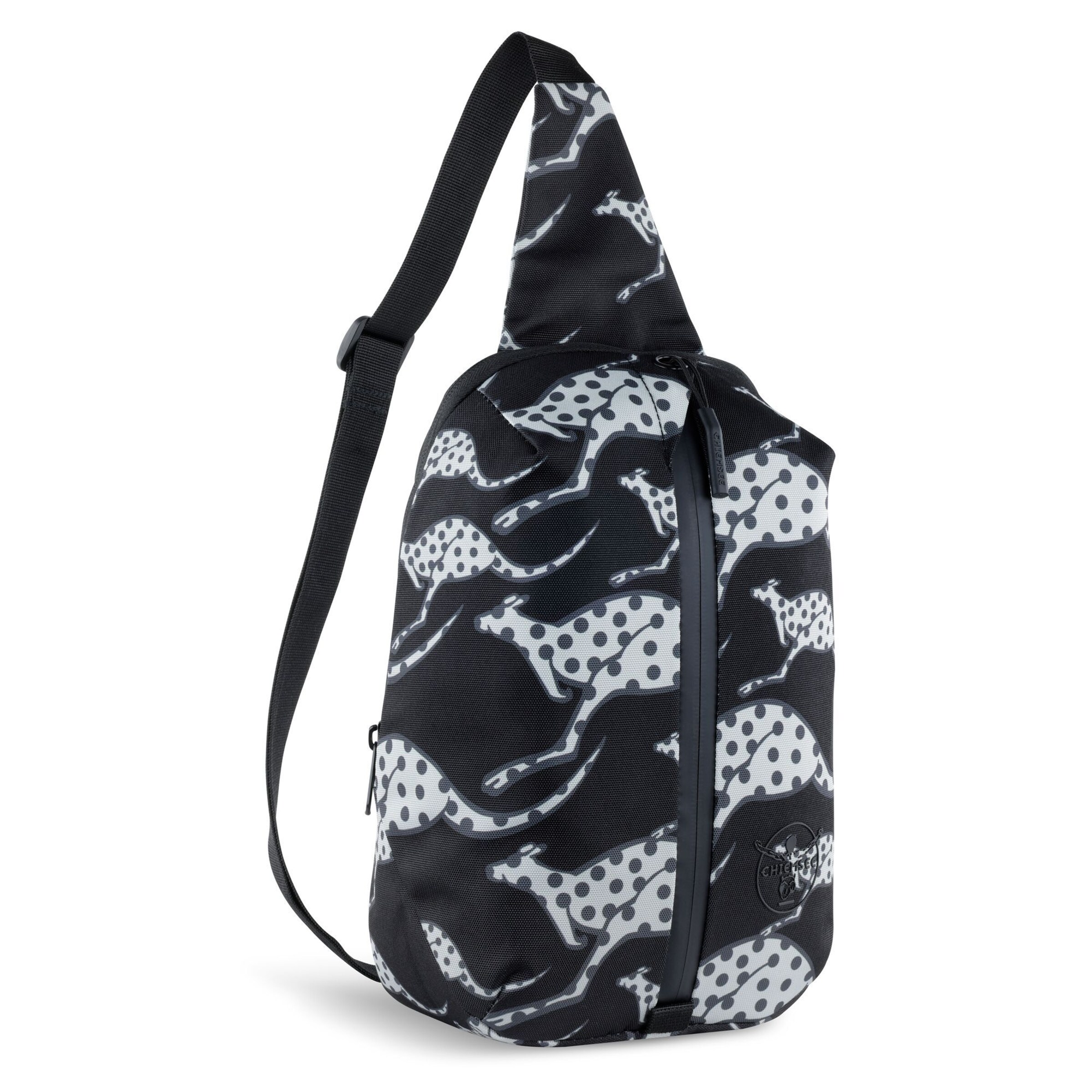 CHIEMSEE Schoudertas 'Jump N Fly' in Zwart