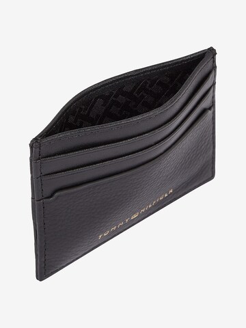 TOMMY HILFIGER Etui in Schwarz