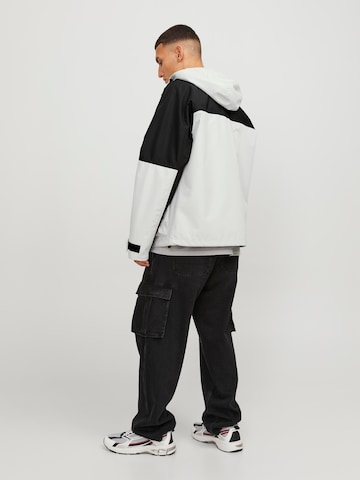 JACK & JONES Funktionsjacka 'Hike' i vit