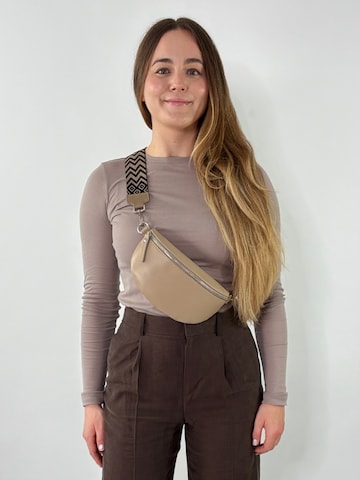 lePelou Fanny Pack 'THEA small' in Beige: front