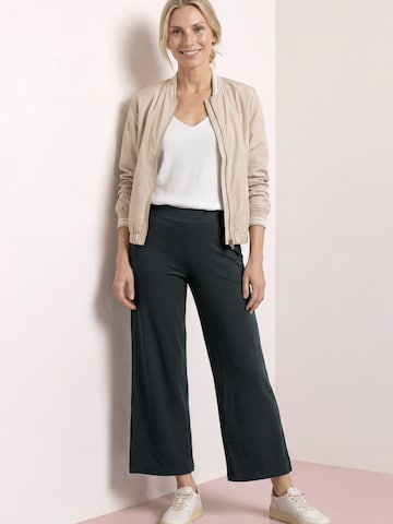 STREET ONE Loose fit Pants 'Emee' in Green