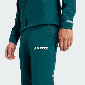 ADIDAS TERREX Slimfit Sportbroek 'Xperior' in Groen