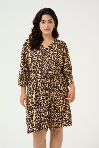 Robe 'Perla' KAFFE CURVE en marron : devant