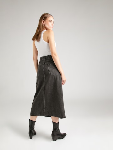 REPLAY Skirt in Black