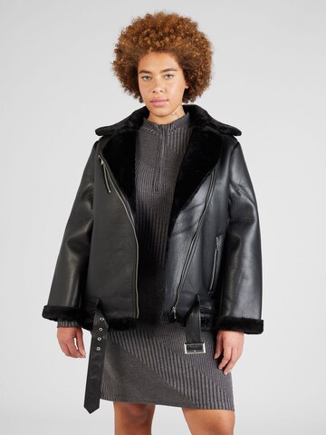 PIECES CurvePrijelazna jakna 'NORA' - crna boja: prednji dio