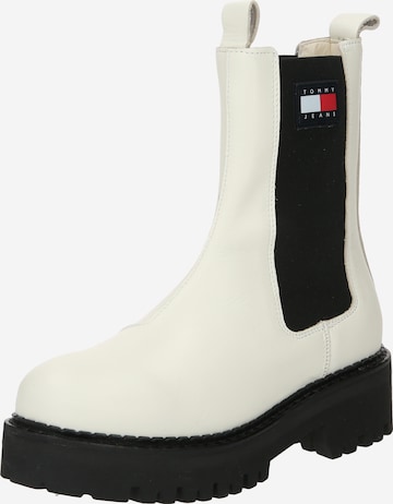 Tommy Jeans Chelsea Boots in Beige: front