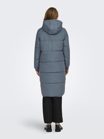 Only Maternity Wintermantel in Grijs
