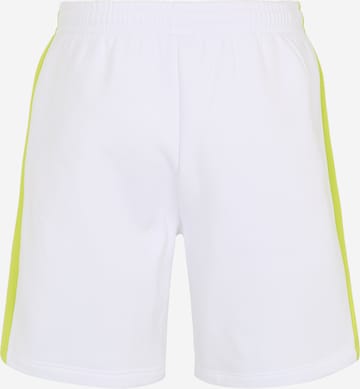 LACOSTE Regular Shorts in Weiß