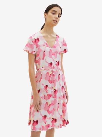 Rochie de la TOM TAILOR pe roz: față