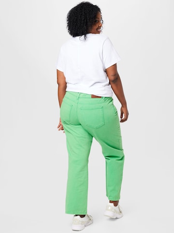 Noisy May Curve Loosefit Jeans 'Amanda' i grøn