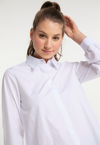 MYMO - Blusa en blanco