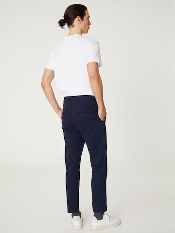 DAN FOX APPAREL - Tapered Pantalón de pinzas 'Elian' en azul