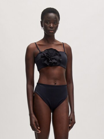 EDITED Bandeau Bikini 'Raissa' in Black: front