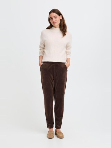 Oxmo Regular Chinohose ' OXEBBA ' in Braun