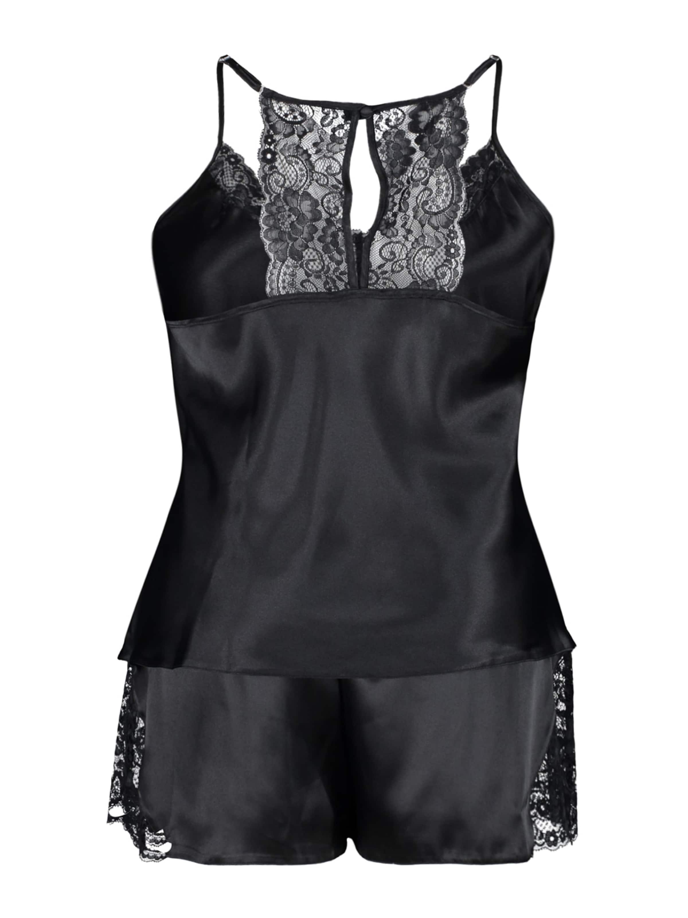 Trendyol Curve Short Pajama Set in Black