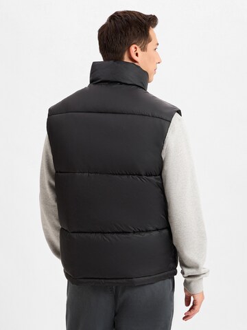 Pegador Vest 'Landin' in Black
