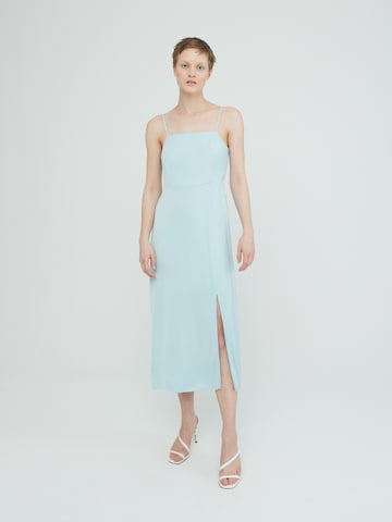 EDITED Dress 'Linn' in Blue