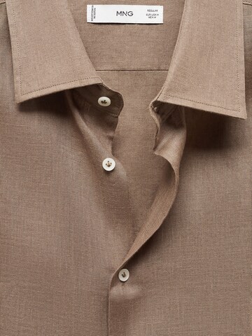 MANGO MAN Regular fit Button Up Shirt 'Parrot' in Brown