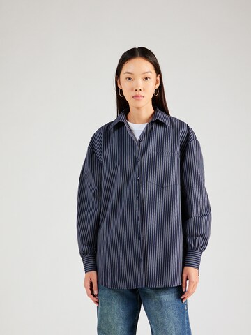 Warehouse Bluse i blå: forside