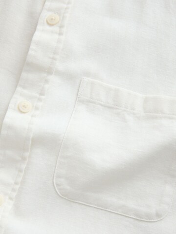 Next Regular Fit Paita värissä valkoinen