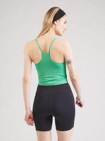 Girlfriend Collective Sports Top 'Willa' in Green