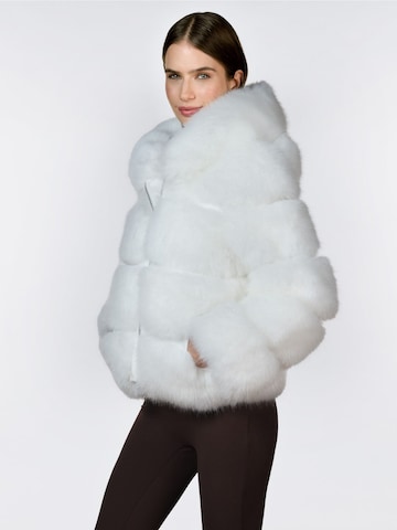 FauxAffairs Winterjacke 'WEISSE FAUX FUR JACKE GIA'‌‌‌‌‌‌‌‌ in Weiß