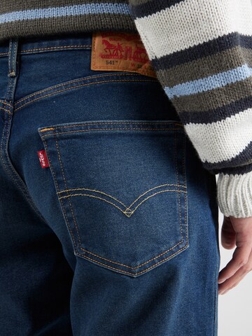 LEVI'S ® Regular Jeans '541' in Blau