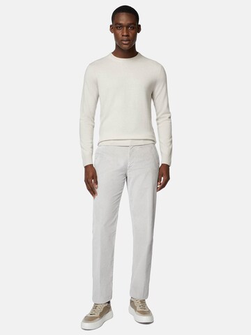 Boggi Milano Slim fit Chino trousers in Grey