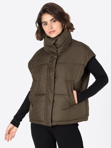 s.Oliver Weste in Grün: Vorderseite