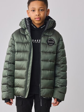 Geacă de iarnă de la Baker by Ted Baker pe verde: față