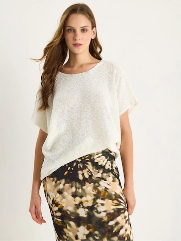 Maglietta di Bianco Lucci in bianco