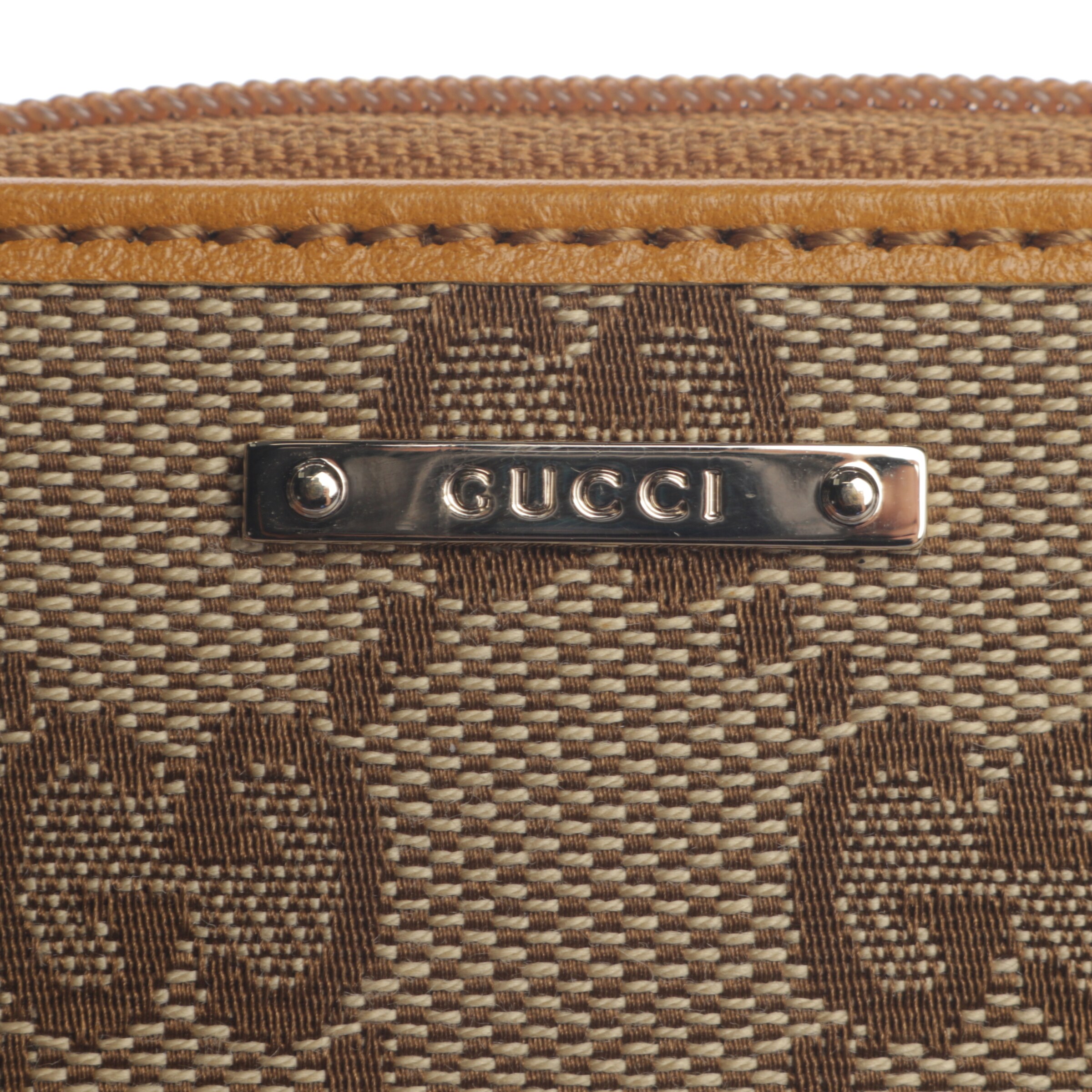 Gucci Small Leather Goods in One size in Brown
