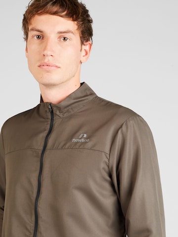 Newline Sportsweatjacke in Grau